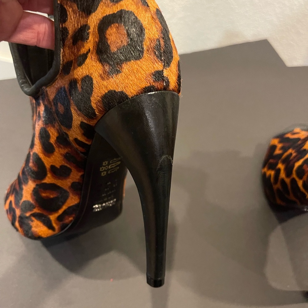 Shultz calfskin leopard booties - Picture 7 of 7